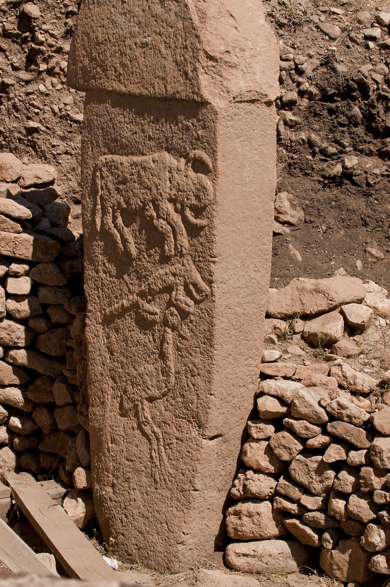 A carved T-pillar of Göbekli Tepe
